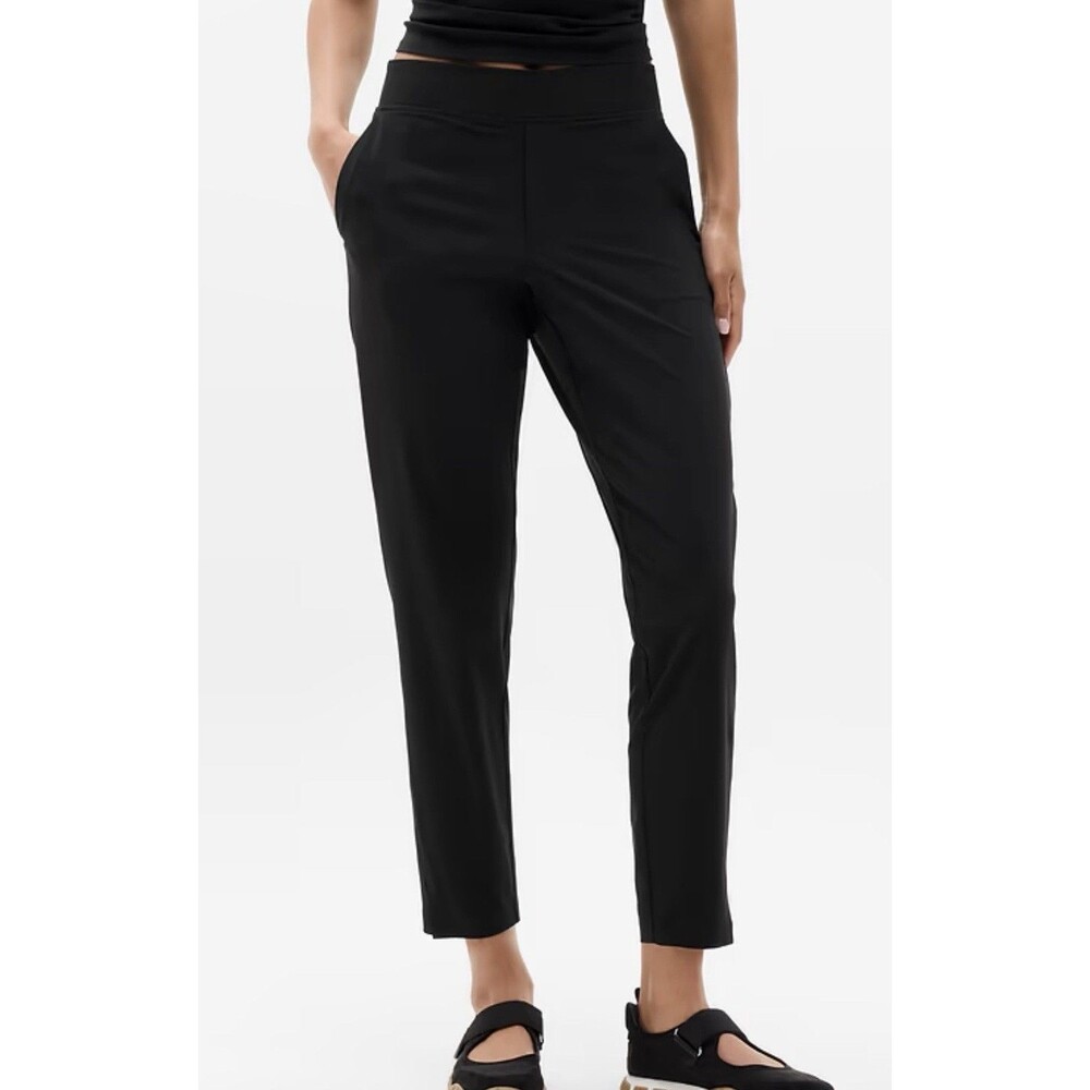 Athleta Brooklyn Ankle Black Pants Womens Size 6 Lightweight Pull on Pockets EUC